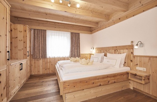 Ainring Ski Chalet | Chalet with private sauna and whirlpool, fenced garden