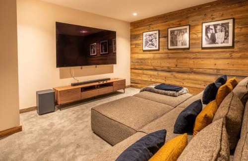 Meribel Ski Chalet | Chalet Yolo