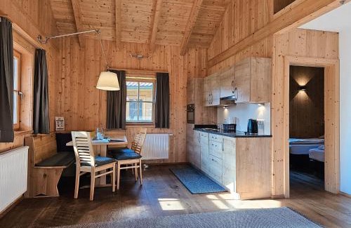 Maishofen Resort | Chaletdorf ZellerSee