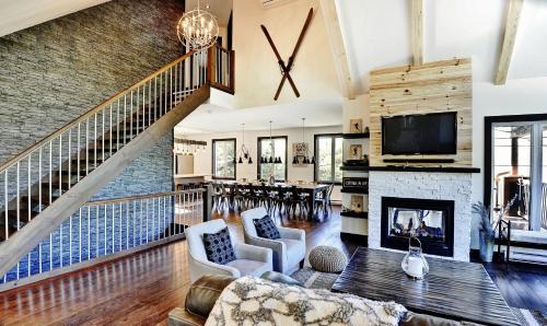 Stoneham Ski Chalet | Chalets Alpins -13 Chemin des Skieurs