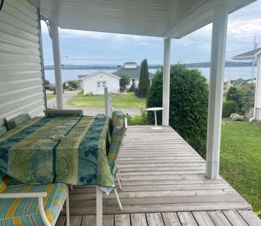 Saint-Jean-de-l'lle-d'Orleans Ski Chalet | Chalets Plage St-Jean