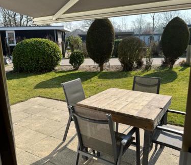 Burgh-Haamstede Apartment | Chalets Vakantiepark Schouwenduin