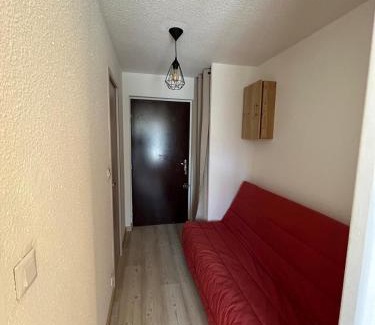 Forville Apartment | Chaleureux appartement moderne