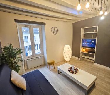 Coupvray Apartment | Chaleureux T2, à deux pas de Disneyland & Val d'Europe