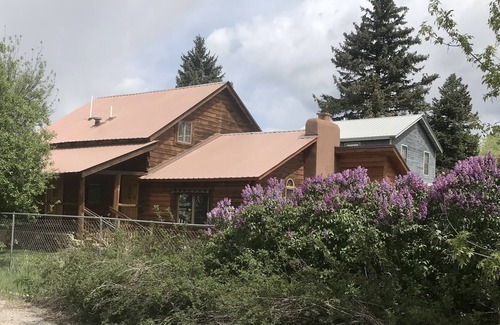 Chama Cabin | Chama House Nest