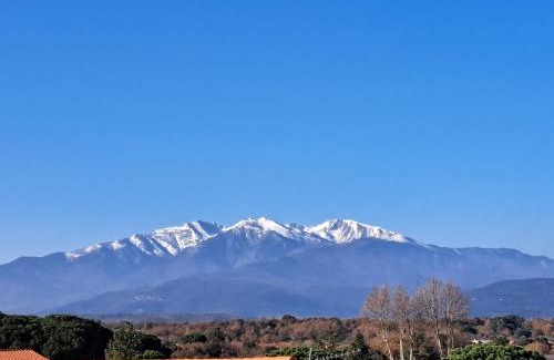 Maureillas-Las-Illas House | Chambre côté terrasse