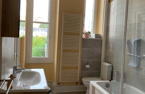 Chateauroux House | Chambre chez Linda et Brice