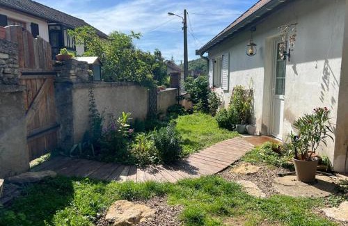 Val-Suzon House | Chambre cosy en pleine nature, proche de Dijon