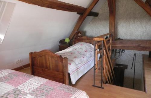 L'Hopital-le-Mercier Bed & Breakfast | Chambre d'hôtes Domaine de la Guinchère