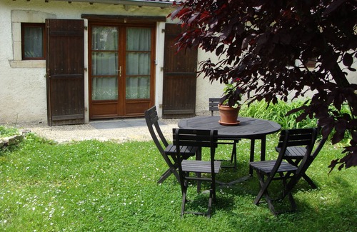 Saint-Loup-Geanges Bed & Breakfast | Chambre D'hôtes Victor Hugo