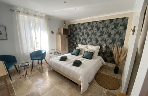 Reillanne Bed & Breakfast | Chambre d'hôtes Alizé, Le Moulin de Prédelles