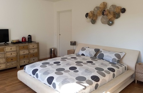 Ribagnac Bed & Breakfast | Chambre D'hôtes Avec Jardin et Piscine - Petit Déjeuner Inclus