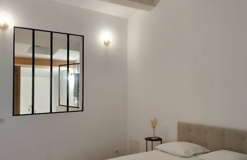 Ampus Bed & Breakfast | Chambre Dhôte Suite Prestige 45m2 Dans un Village Pittoresque du Var