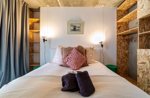 Carmes Apartment | Chambre Double - Vue sur Jardin