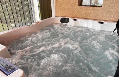 Le Bouchet-Saint-Nicolas House | Chambre cosy privative avec SDB