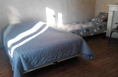 Saint-Nicolas-de-la-Grave House | Chambre La noyeraie