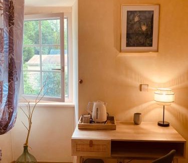 Eysus Bed & Breakfast | Chambre Mathura au Moulin d'Eysus