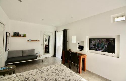 Monceaux-en-Bessin Bed & Breakfast | Chambre Premium Pomme Cannelle close to Bayeux Normandie 2 pers