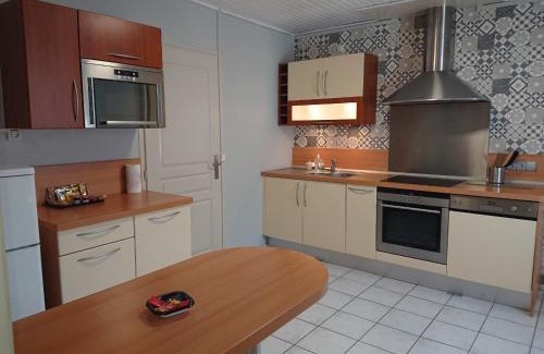 Saint Augustin House | chambre privée à BORDEAUX PELLEGRIN