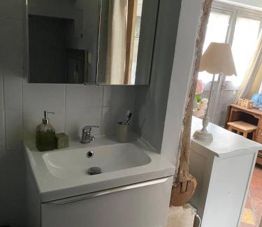 Ouilly-du-Houley House | Chambre privée autonome