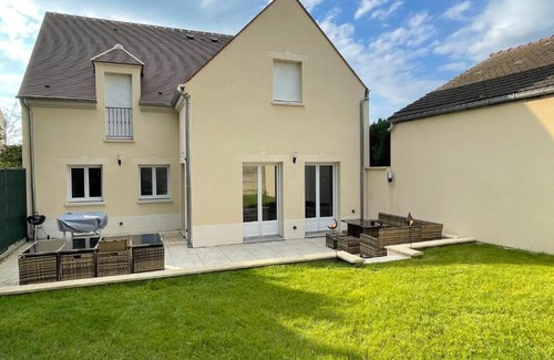 La Victoire - Les Marechaux House | Chambre Rêve - SDB WC Privatif - Entrée autonome - Grande TV NETFLIX