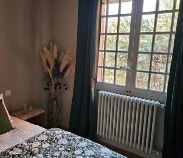 Les Hauts de Villeneuve Bed & Breakfast | Chambres d'hôtes Le Montagné