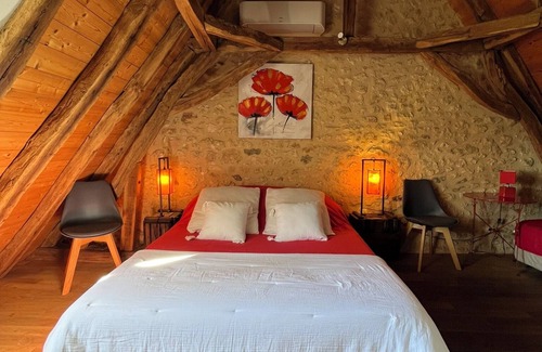 Saint-Avit-Senieur House | Chambres D'Hôtes La Ferme de la Croix