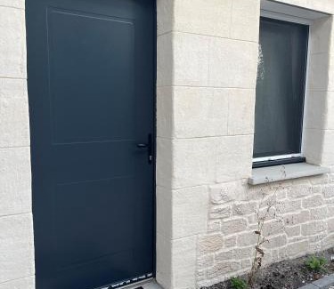 Merignac Bed & Breakfast | Chambres d'hôtes avec jacuzzi privatif uniquement pour le studio