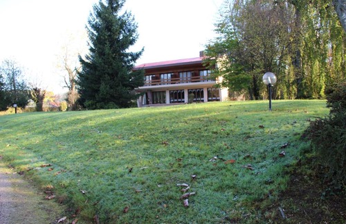 Anould Bed & Breakfast | Chambres d'hôtes Domaine des Iris