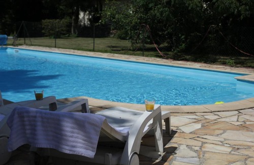 Monchaux House | Chambres d'hôtes Edoniaa