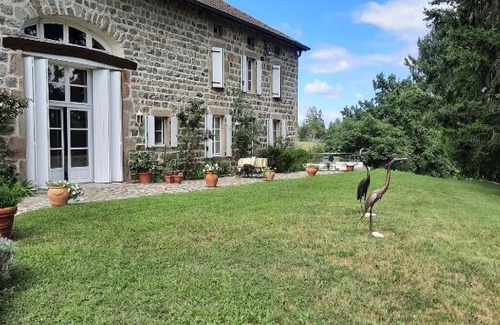 Ambierle Bed & Breakfast | Chambres d'hôtes Le Moulin Juste Ambierle - Loire