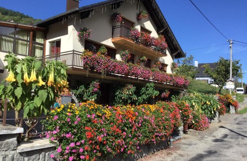 Sondernach Bed & Breakfast | Chambres d'hôtes Les Cigognes