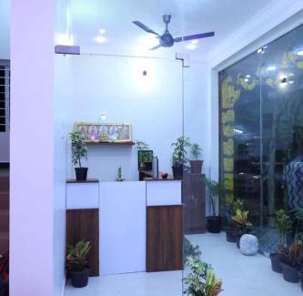 Thirunallar Hotel | CHANDRODAYAM RESIDENCY