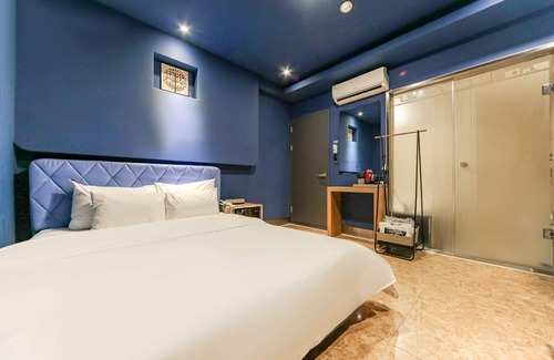 Changwon Hotel | Changwon Myeongseo-dong Hotel Bucks