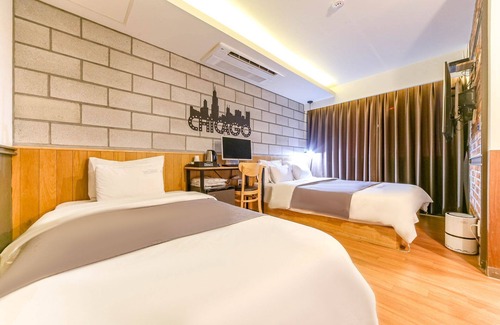 Changwon Hotel | Changwon Myeongseodong Chicago
