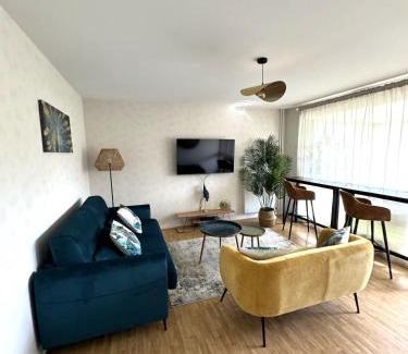 Quartier Le Blosne Apartment | Chantilly