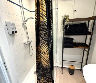 Quartier Le Blosne Apartment | Chantilly