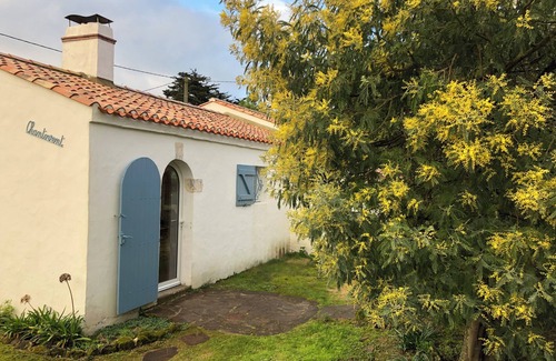 Barbatre House | Chantovent: charming house, direct beach access