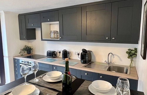 Worcester Apartment | Chapel Court - Worcester City Apt