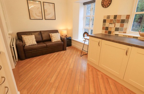 Ambleside Cottage | CHAPELSIDE COTTAGE, family friendly, with a garden in Ambleside