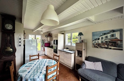 Brignogan-Plage House | Charmante Maison, en Bordure de Mer, au Style Marin