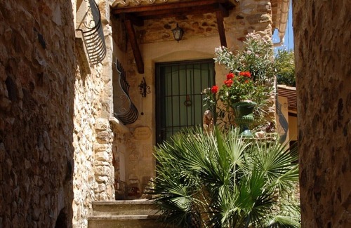 La Capelle-et-Masmolene House | Characterful stone house in La Capelle (Uzès)