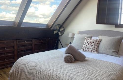 Shutford House | Characterful holiday home in Oxfordshire Cotswolds