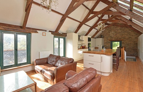 Kingsbridge House | Characterful South Hams Barn with stunning open plan living