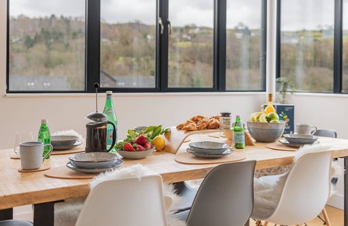 Backbarrow House | Charcoal House, luxury home with private outdoor spa.