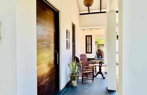 Polwatta House | Charitha Rest