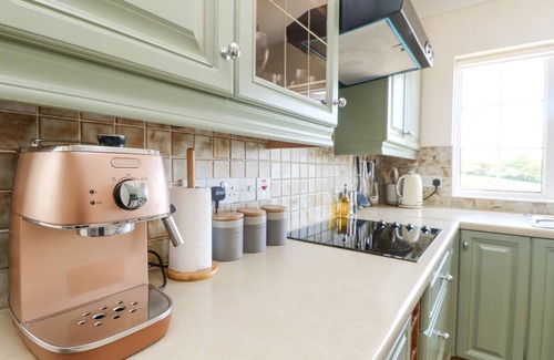 Barnstaple House | CHARLESWORTH, pet friendly, with a garden in Braunton