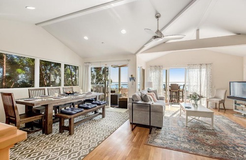 Cardiff-by-the-Sea House | Charm By the Sea