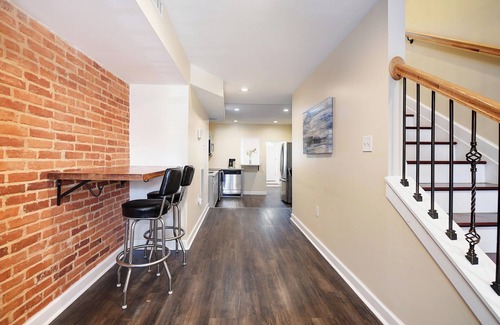 Downtown Baltimore House | Charm City Oasis
