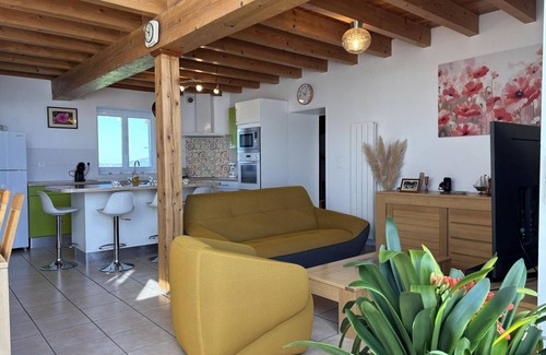 Saint-Bonnet-de-Rochefort Cottage | Charming gîte in Saint-Bonnet-de-Rochefort, perfect for 4-6 people